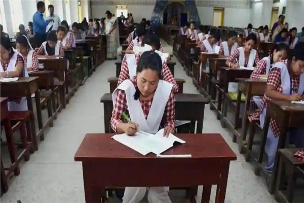 CBSE To Announcement of exam dates for remaining papers of class 10 and 12