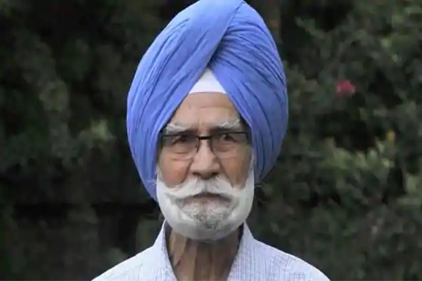 Former Hockey India captain Balbir Singh passed away