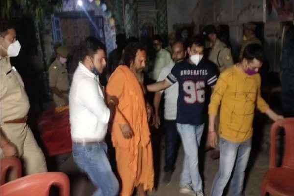 Mahant who has been on a fast-unto-death in Ayodhya was forcibly picked by the police