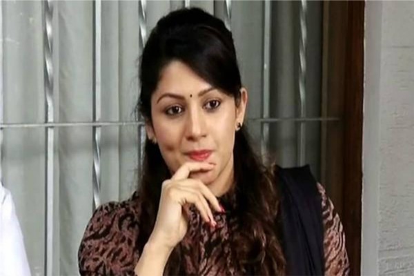 Actress Radhika appeared before CCB police