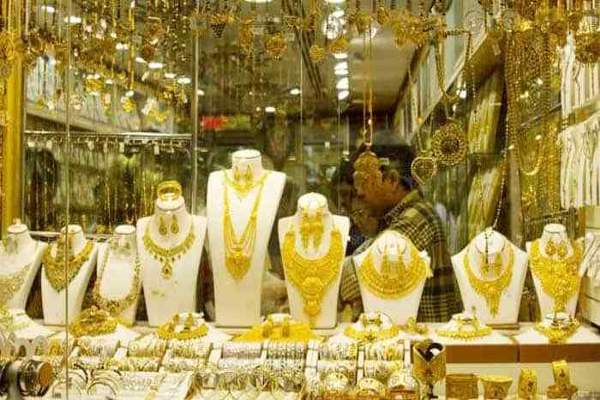 Gold and silver fall in MCX futures market