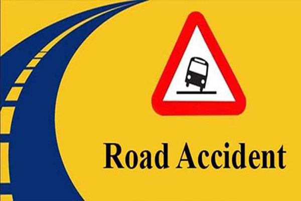 Three youths killed in tractor trolley hit in Betul district