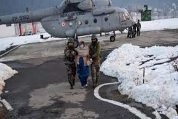 Air Force evacuates 280 passengers stranded between Ladakh and Jammu
