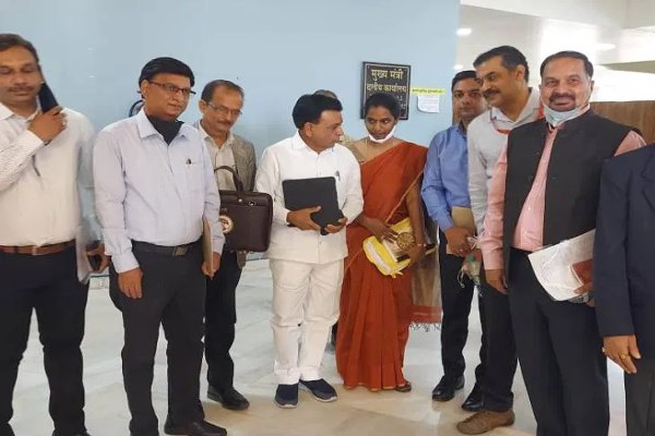Maximum emphasis on self-sufficient Madhya Pradesh in annual budget