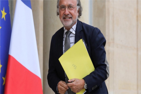 Olivier Dassault of France died in a helicopter crash