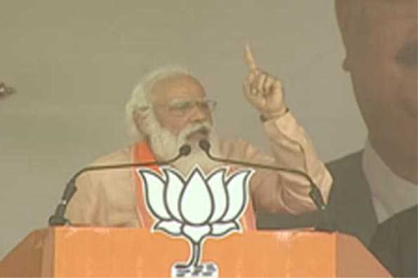 PM Modi maintains the supremacy of official democracy in Bengal