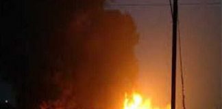 Eight workers were injured in a fierce fire that exploded a reactor at the Petro Chemical Company in Vadodara