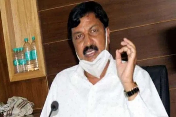 Ramesh Jarkiholi resigns as minister