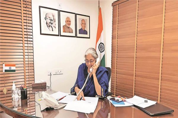 Sitharaman and US Finance Minister discuss global economic issues