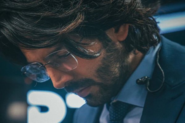 Bollywood actor Kartik Aaryan film Dhamaka teaser release