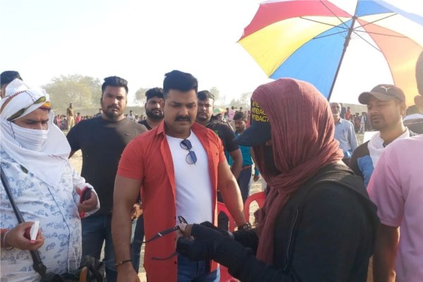 Pawan Singh started shooting for the film Hamar Swabhimaan