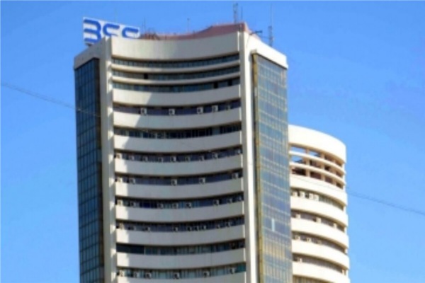 Sensex rises 260 points in stock market
