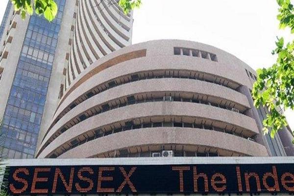 Sensex and Nifty close with slight gains in stock market