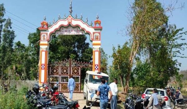 ऊना में मंदिर के पुजारी ने युवती की हत्या कर शव दफनाया - Sabguru News