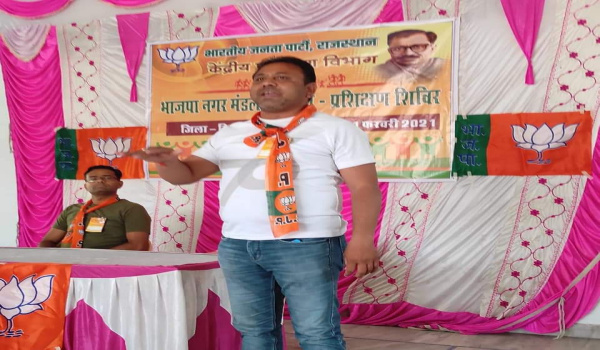 सिरोही भाजपा पार्षद सुरेश सगरवंशी।