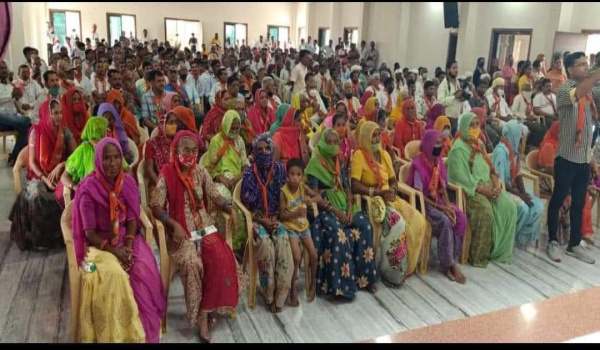 सिरोही में भाजपा किसान मोर्चा के महासम्मेलन में उपस्थित कृषक