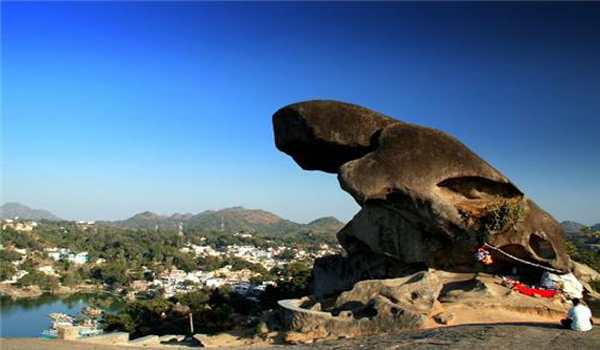 Mount abu tod rock