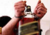 सिरोही के बरलूट थाने में अवैध शराब के साथ एक युवक गिरफ्तार।