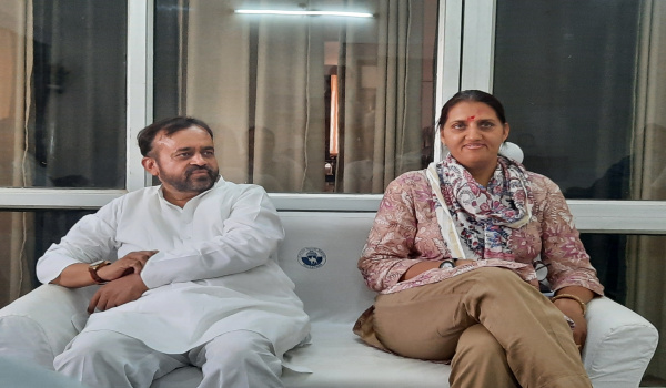 सिरोही में पत्रकार वार्ता के दौरान कृष्णा पूनिया।