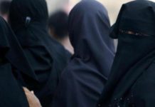 PoK शिक्षा विभाग ने शिक्षिकाओं, छात्राओं के लिए हिजाब अनिवार्य किया