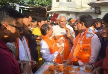 राजस्थान में BJP ने हरियाणा में पार्टी की जीत पर मनाया जश्न, CM ने बनाई जलेबी