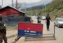 पहलगाम के निकट पर्यटकों पर आतंकी हमला, धर्म पूछ कर मारी गोली