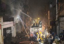 कानपुर में बहुमंजिली इमारत में आग लगने से एक परिवार के 5 सदस्यों की मौत