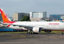 एयर इंडिया की तिरुवनंतपुरम-दिल्ली उड़ान की आपातकालीन लैंडिंग, बाल बाल बचे कई सांसद