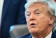 सभी टैरिफ अभी भी लागू : अदालती झटके के बाद भी अड़े ट्रंप