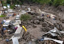 किश्तवाड़ में बादल फटने के बाद आई बाढ के मलबे से 65 शव बरामद