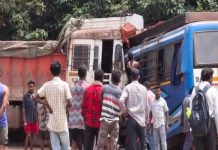 ओडिशा : सुंदरगढ़ में ट्रक-बस टक्कर में 7 की मौत, 20 से ज़्यादा घायल