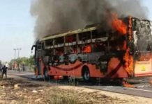 जैसलमेर में बस में आग लगने से 20 लोगों की मौत, 15 घायल