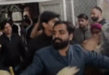 अलवर में दुर्घटना के बाद अस्पताल के ट्रॉमा वार्ड में मारपीट