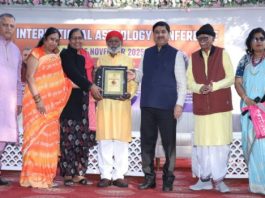 उदयपुर में हुए ज्योतिष सम्मेलन में ज्योतिषाचार्य भंवरलाल सम्मानित