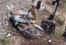 चित्तौड़गढ़ : रेलवे लाइन पार करते मोटर साइकिल ट्रेन की चपेट में आई, एक की मौत