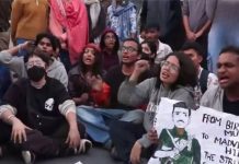 इंडिया गेट पर प्रदर्शन के दौरान पुलिस पर मिर्च स्प्रे से हमला, 22 अरेस्ट