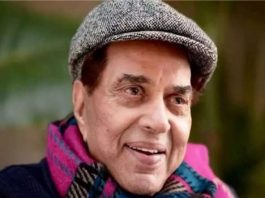 अभिनेता धर्मेंद्र के निधन की खबर अफवाह, अस्पताल में भर्ती