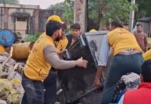 धौलपुर में दीवार गिरने से चार दुकानदार घायल