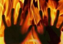 दिल्ली विस्फोट मामले में आरोपी के पड़ोसी ने पूछताछ से आहत होकर की आत्महत्या