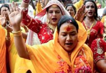 कौशाल्या नंद गिरि सनातन किन्नर अखाड़ा की पीठाधीश्वर नियुक्त