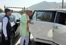 मदन दिलावर ने मानवीय संवेदनशीलता का दिया परिचय, घायल वृद्धा को अस्पताल पहुंचाया