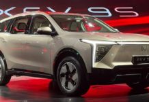 महिंद्रा ने पेश किया नया इलेक्ट्रिक एसयूवी ‘एक्सईवी 95’