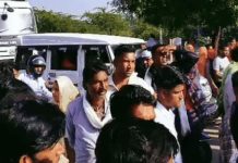 बोलेरो से कुचलकर महिला और ट्रेक्टर की चपेट से 2 युवकों की मौत