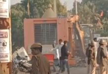 सत्ता बदली पर नसीब नहीं, क्यों परेशान हैंआबूरोड के हनुमान मंदिर विवाद में नामजद युवा