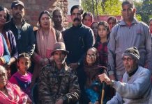 15 साल बाद हमीरपुर लौटे लापता सैनिक बलदेव सिंह, सोशल मीडिया बना सहारा