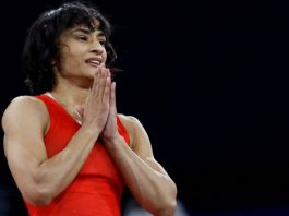 महिला पहलवान विनेश फोगट ने कुश्ती से संन्यास वापस लिया