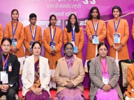 राष्ट्रपति द्रौपदी मुर्मु ने 20 बहादुर बच्चों को प्रतिष्ठित प्रधानमंत्री राष्ट्रीय बाल पुरस्कार प्रदान किए