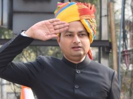 अजमेर में धूमधाम से मनाया गणतंत्र दिवस, तिरंगा फहराया