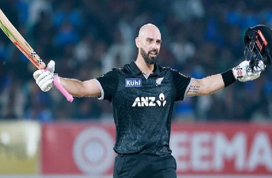 डैरिल मिचेल का नाबाद शतक, न्यूजीलैंड ने भारत को 7 विकेट से हराया