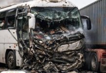 भरतपुर में ट्रेलर से बस टकराने से 4 लोगों की मौत, 5 घायल